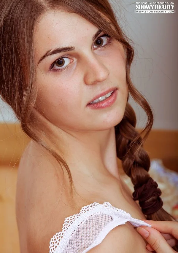 Полина